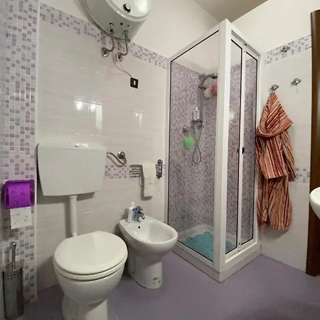 別荘 La Casa Di Celeste ロメッタ・マレーア